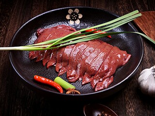 黯然失色成语_黯然失色成语解释及意思