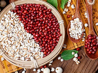 诗歌鉴赏题题内容_诗歌鉴赏题答题步骤