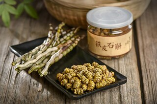 现代精美的爱情诗歌_现代爱情诗歌5首