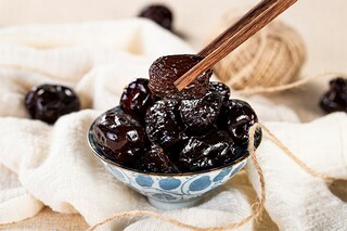 李白关山月译文及赏析_关山月李白原文解释