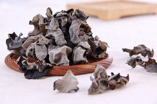 我家乡的春节优秀作文600字(我家乡的春节600字初二)