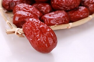 感谢的作文300字(感谢的作文三百字)